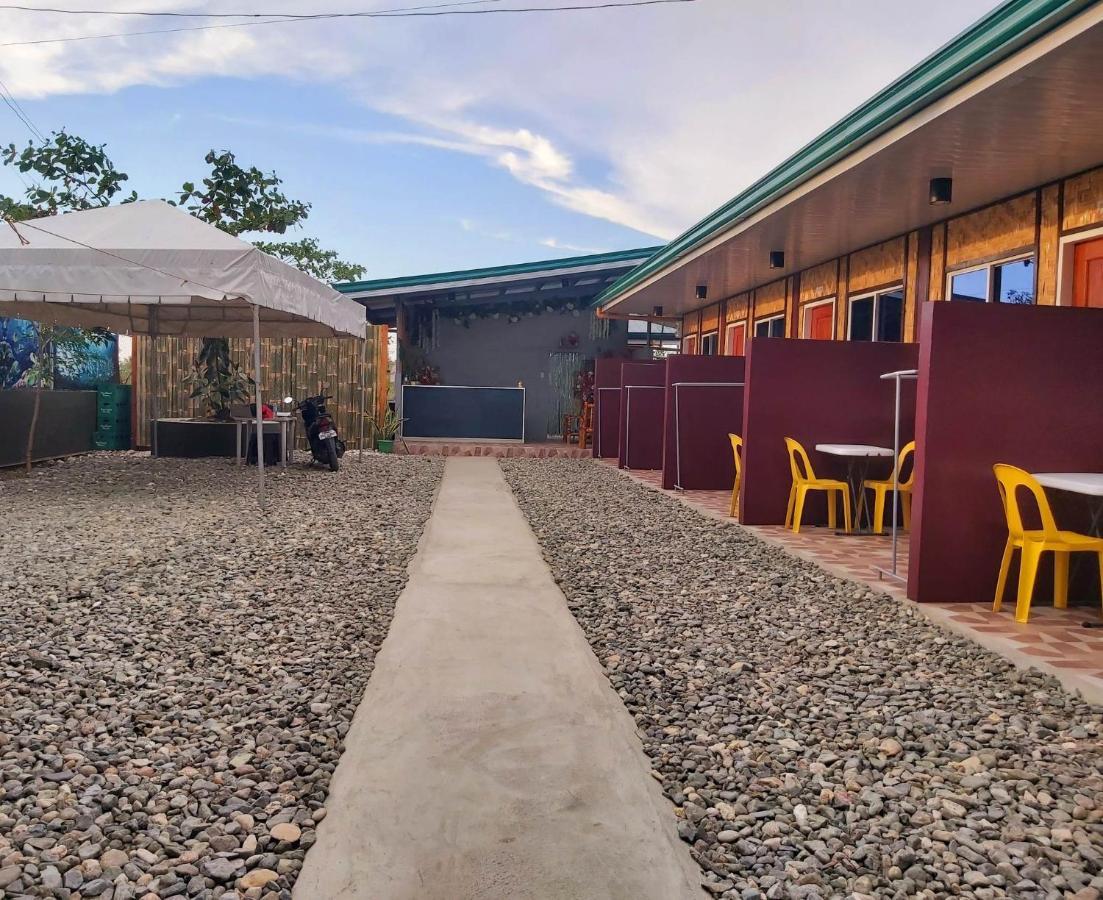 3 Sisters Guest House 2 Moalboal Exterior foto